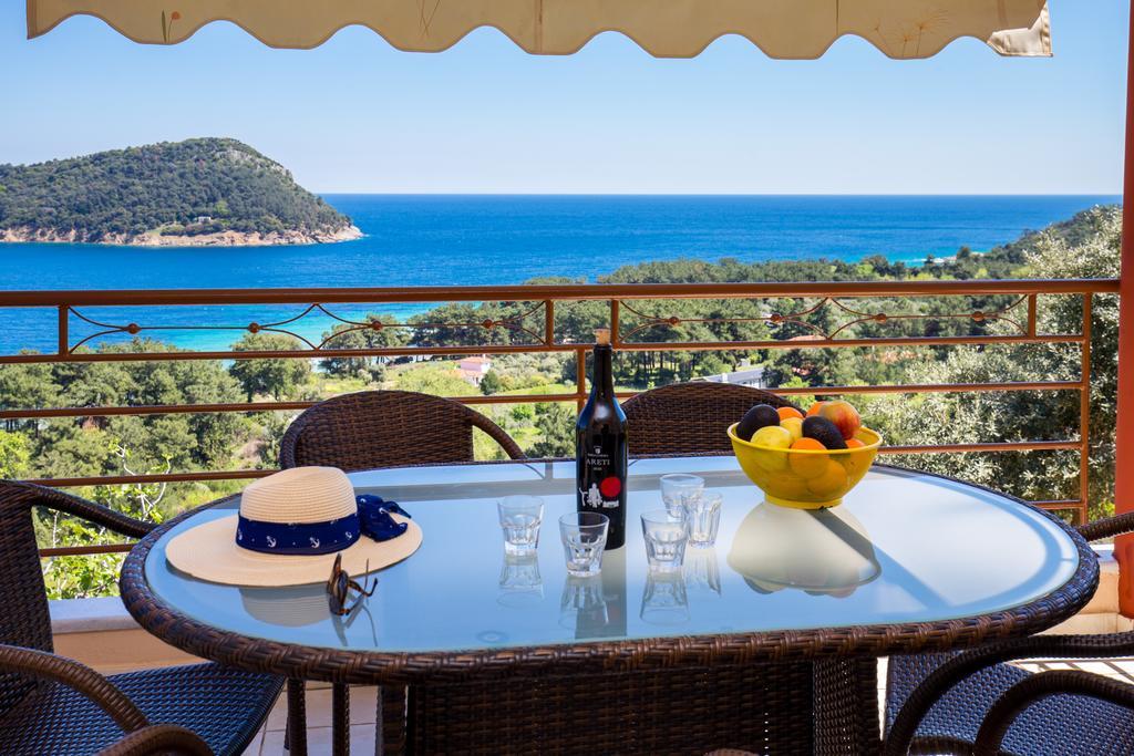 Aphrodite Villas Коініра Екстер'єр фото