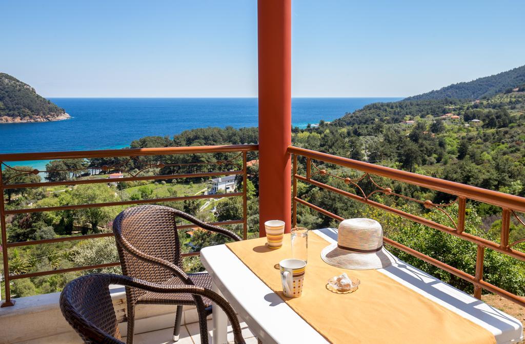 Aphrodite Villas Коініра Екстер'єр фото
