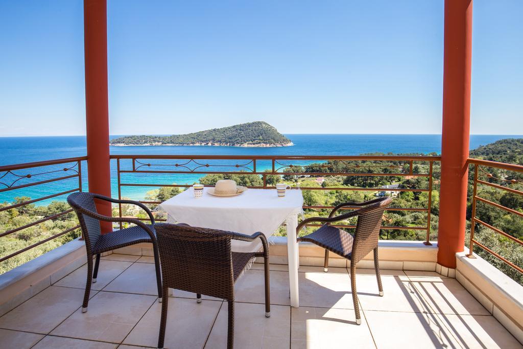 Aphrodite Villas Коініра Екстер'єр фото